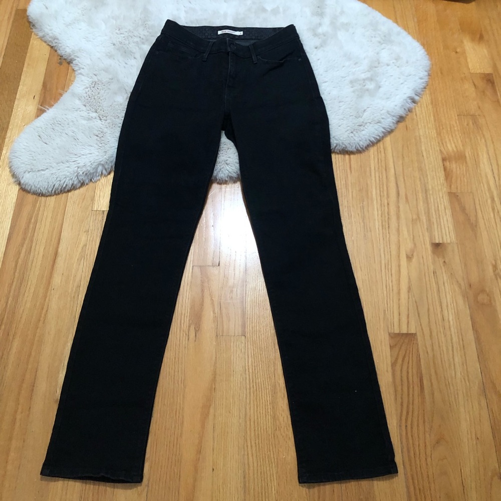 Levi's 525 Perfect Waist Straight Jeans